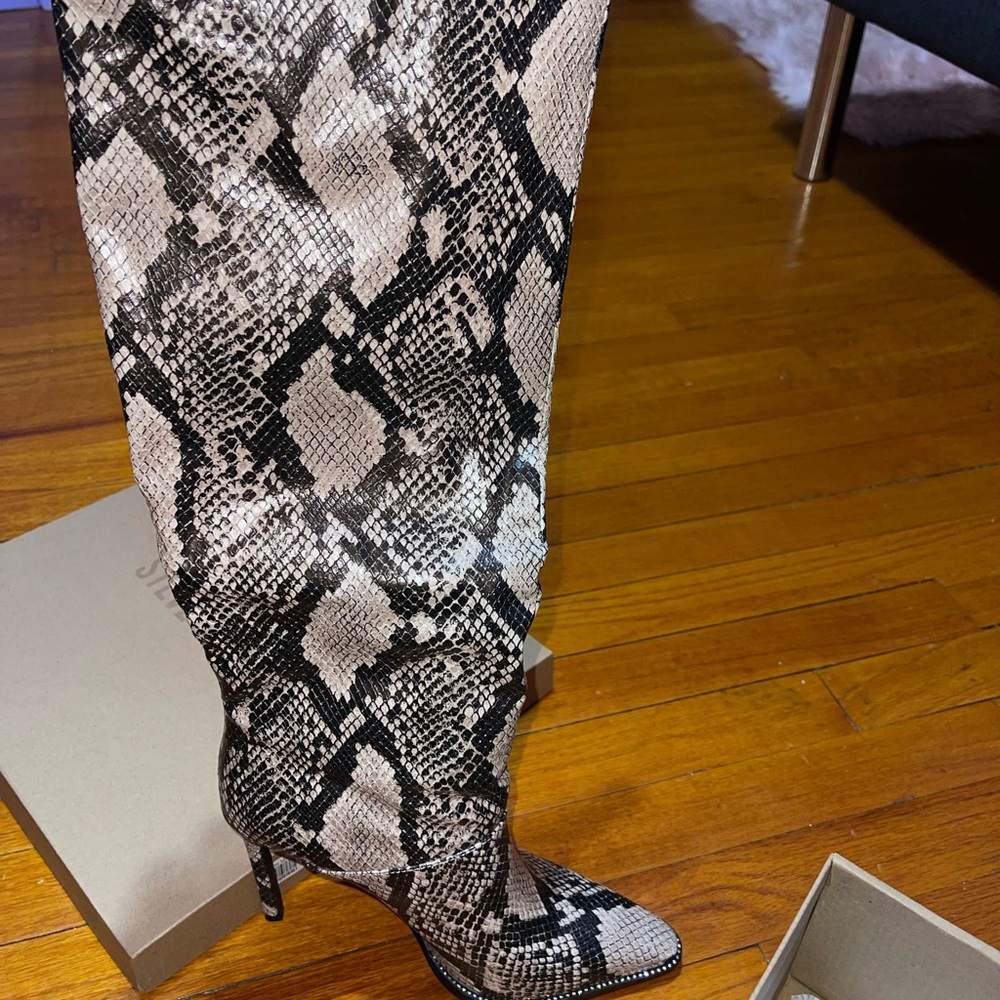 Steve Madden Knee High Boots